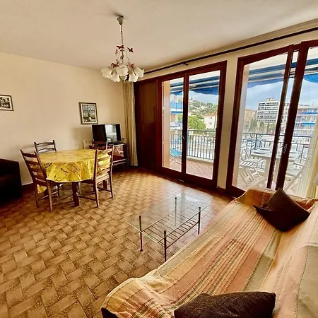 Traversant, Terrasse, Parking Prive - Fr-1-816-39 *