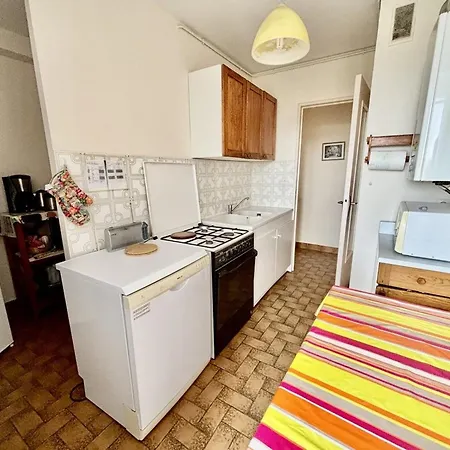 Traversant, Terrasse, Parking Prive - Fr-1-816-39 *
